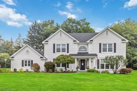 14 Vale Rd, Hanover, NJ 07981