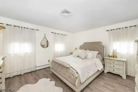 211 Andover Dr, Wayne, NJ 07470 photo 15