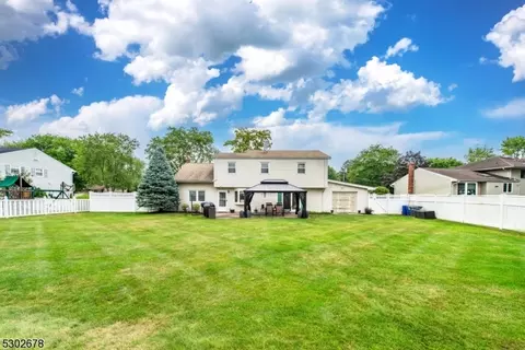 211 Andover Dr, Wayne, NJ 07470 photo 19