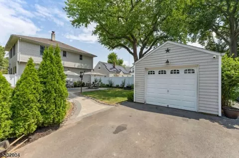 143 Stout Ave, Middlesex, NJ 08846 photo 22
