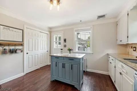 143 Stout Ave, Middlesex, NJ 08846 photo 10