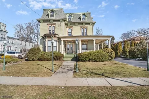 355 W Milton Ave, Rahway, NJ 07065