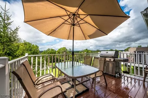23 Indigo Rd, Hackettstown, NJ 07840 photo 3