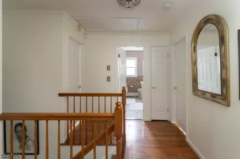 828 Highland Ave, Paramus, NJ 07652 photo 19