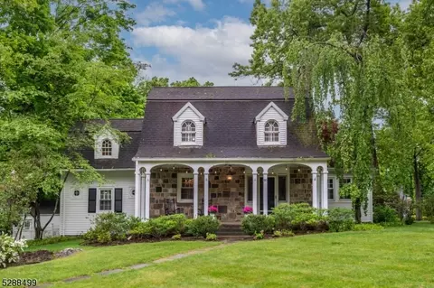 60 Boulevard, Mountain Lakes, NJ 07046