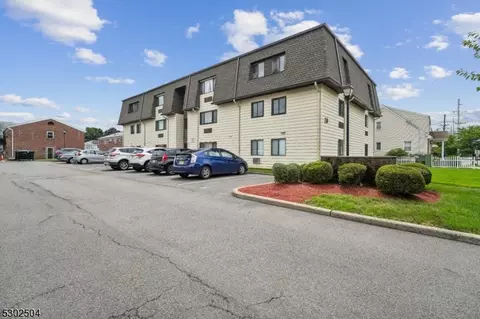 46 Watsessing Ave #C-9, Belleville, NJ 07109