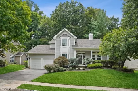 54 Huntington Rd, Bernards, NJ 07920