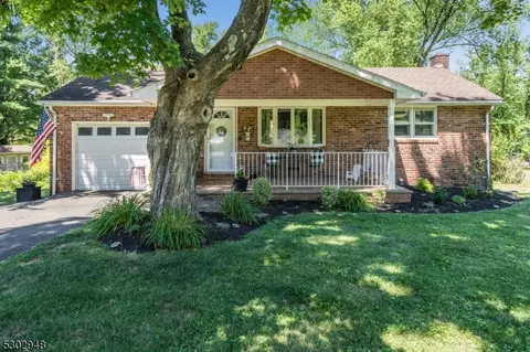 58 Station Rd, Somerville, NJ 08876