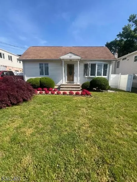 62 Iroquois Ave, Parsippany-troy Hills Twp, NJ 07034