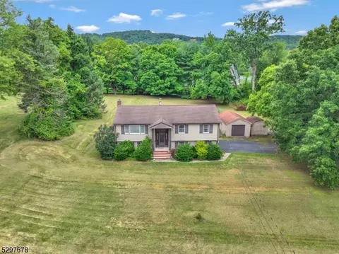 312 Jacksonville Rd, Lincoln Park, NJ 07035