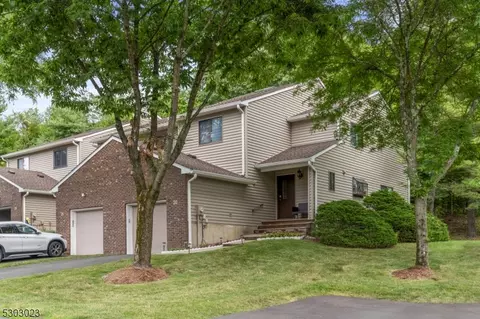 20 Littlewood Ct #20, Wayne, NJ 07470