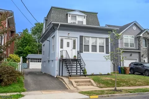 104 W Elm St, Linden, NJ 07036