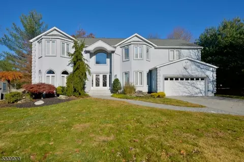 6 Bitola Dr, Wayne, NJ 07470