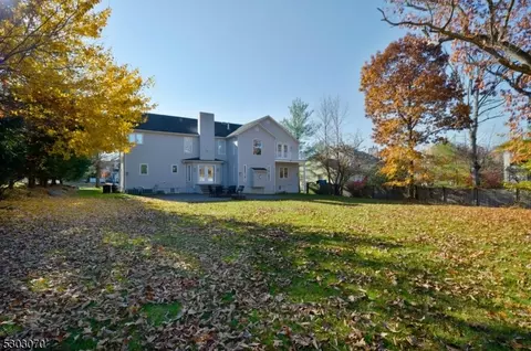 6 Bitola Dr, Wayne, NJ 07470 photo 3