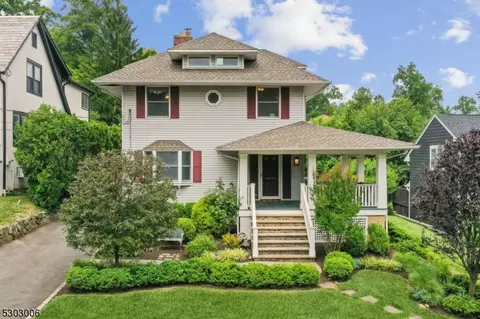 125 Cypress St, Millburn, NJ 07041