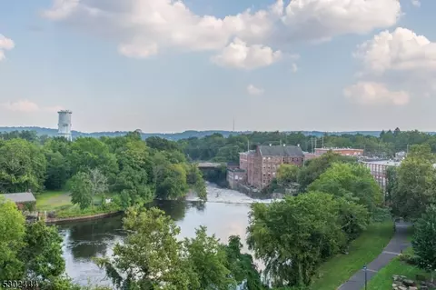 240 Main St #206, Little Falls, NJ 07424