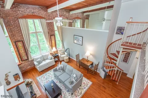 262 Main St #307, Little Falls, NJ 07424