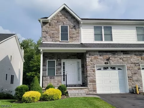 37 Decroce Ct #37, Parsippany, NJ 07054