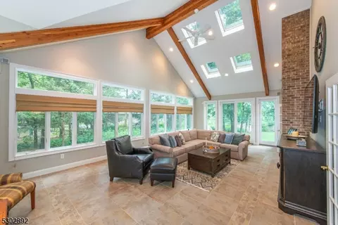 48 Upper Mountain Ave, Montville, NJ 07045