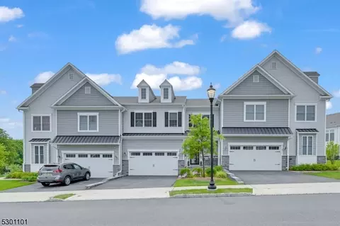 3 Juniper Ct, Cedar Grove, NJ 07009