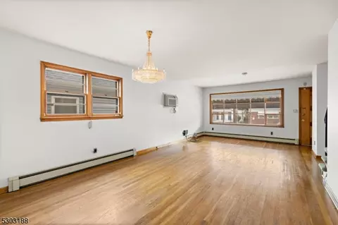 321 Highland Ave, Kearny, NJ 07032