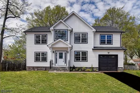 1 Heathcote Ave, Edison, NJ 08817