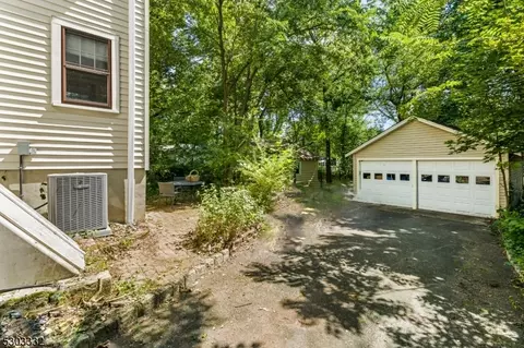 40 Walnut Ave, Millburn, NJ 07041 photo 19