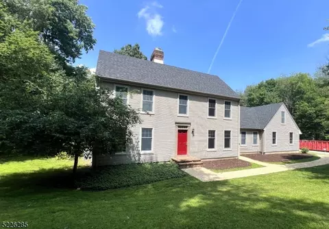5 Hollow Brook Rd, Califon, NJ 07830
