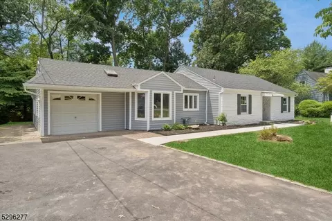62 Pennington Rd, New Brunswick, NJ 08901