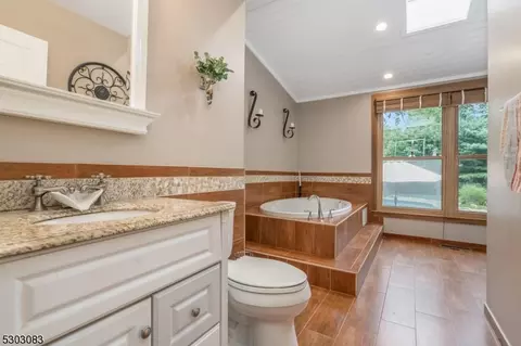 2 Einstein Ct, Flemington, NJ 08822 photo 21