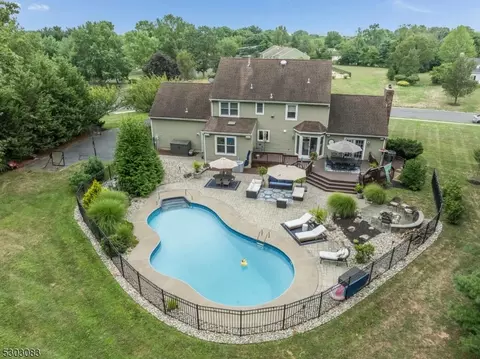 2 Einstein Ct, Flemington, NJ 08822 photo 43