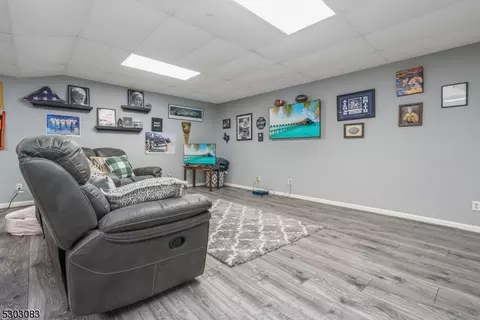 2 Einstein Ct, Flemington, NJ 08822 photo 31