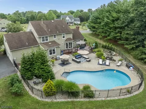 2 Einstein Ct, Flemington, NJ 08822 photo 42