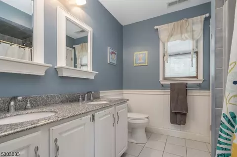 2 Einstein Ct, Flemington, NJ 08822 photo 30