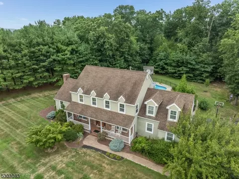 2 Einstein Ct, Flemington, NJ 08822 photo 2