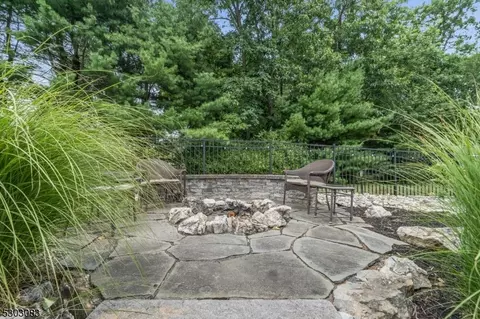 2 Einstein Ct, Flemington, NJ 08822 photo 40