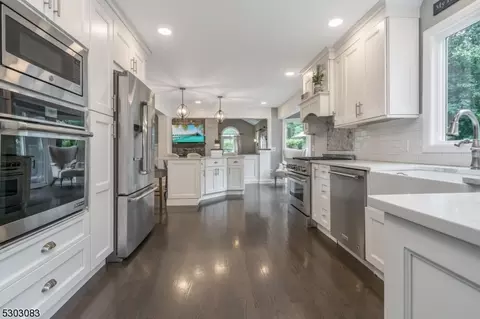 2 Einstein Ct, Flemington, NJ 08822 photo 19