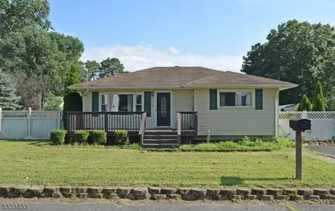 45 Harrigan Ave, Monroe Township, NJ 08831