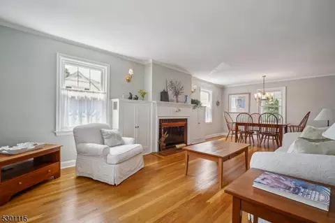 48 Sunset Ter, Wayne, NJ 07470 photo 4