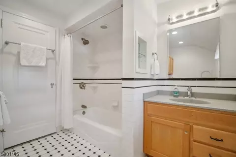 48 Sunset Ter, Wayne, NJ 07470 photo 20