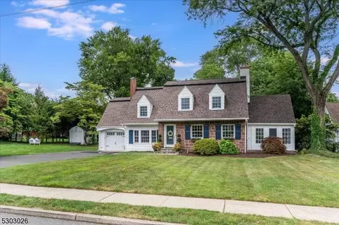 93 Kenmore Pl, Glen Rock, NJ 07452