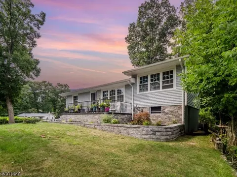 316 Brooklyn Mountain Rd, Hopatcong, NJ 07843