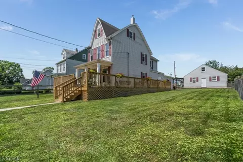 375 Pursel St, Phillipsburg, NJ 08865