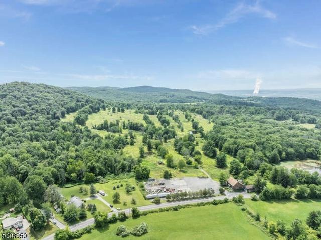 369 Hazen-oxford Rd, White Twp, NJ 07823