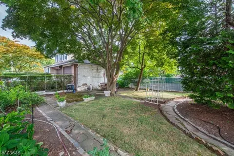 156 Franklin Ave, Nutley, NJ 07110 photo 10
