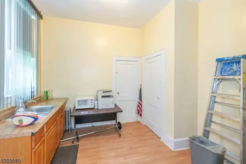 156 Franklin Ave, Nutley, NJ 07110 photo 12