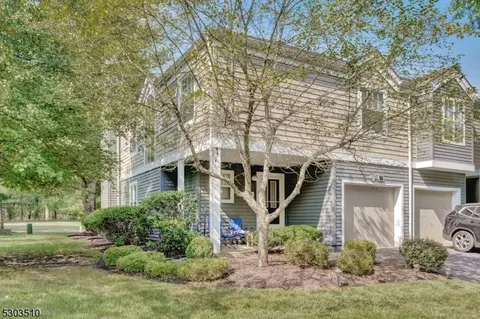 300 Greenfield Rd, Bridgewater, NJ 08807