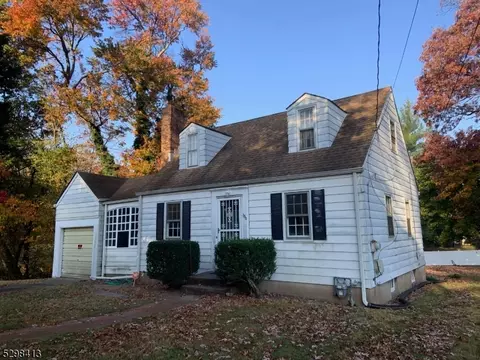 150 Mahar Ave, South Plainfield, NJ 07080