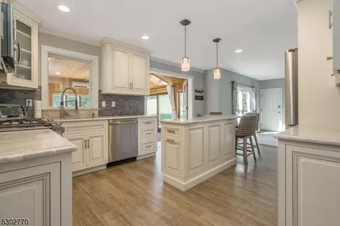 22 Timberwick Dr, Flemington, NJ 08822 photo 6