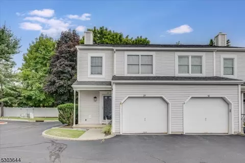 29 Iron Forge Vlg, Pompton Lakes, NJ 07442